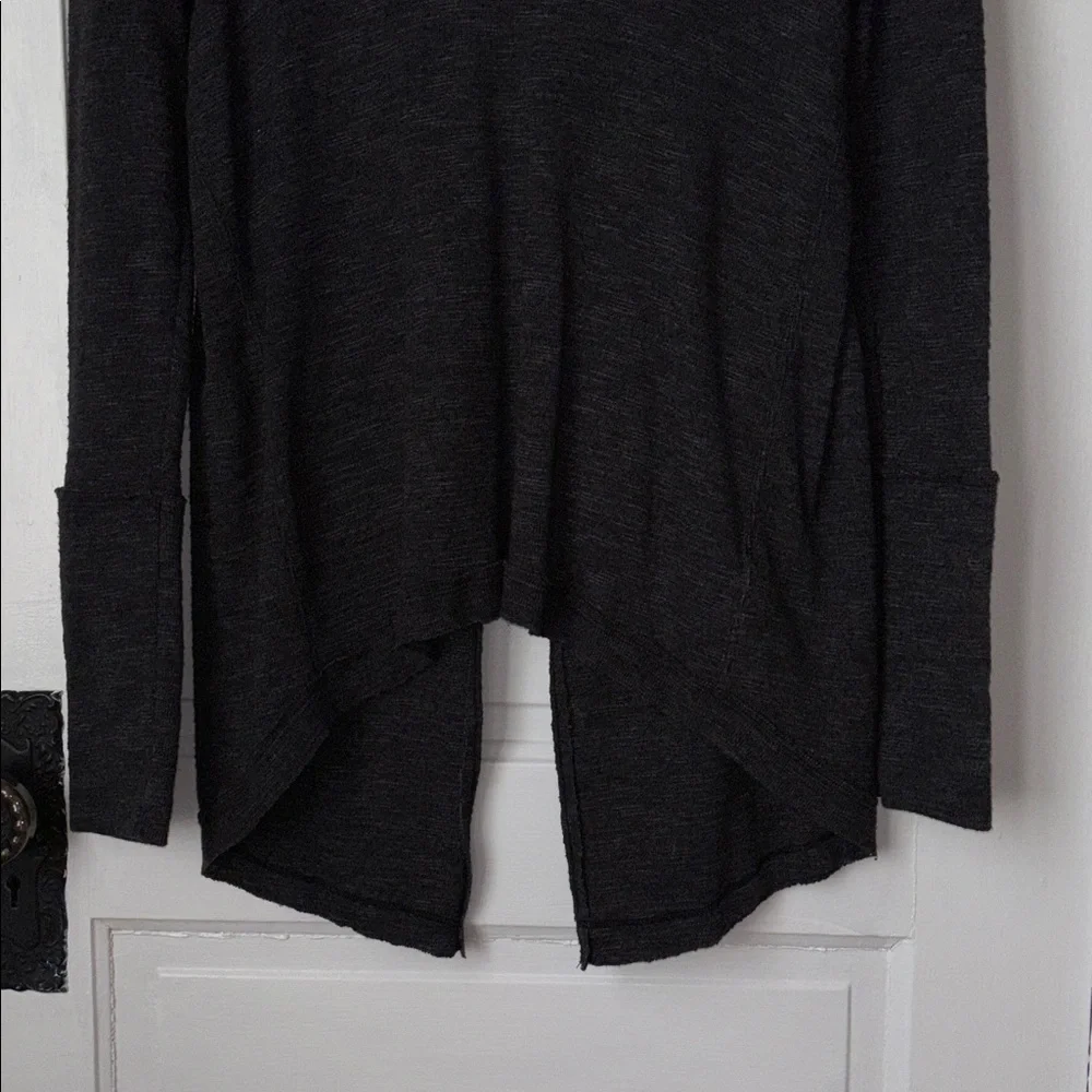 WE THE FREE BY FREE PEOPLE SPLIT BACK LONG SLEEVE TURTLENECK TUNIC TOP - Picture 4 of 8